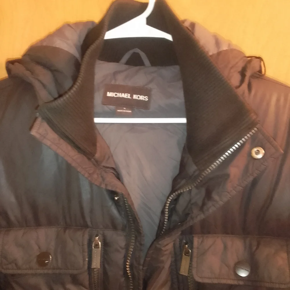 Michael Kors Black Puffer Quilted Down Hooded Snap Button Zip Up Jacket‎ Small